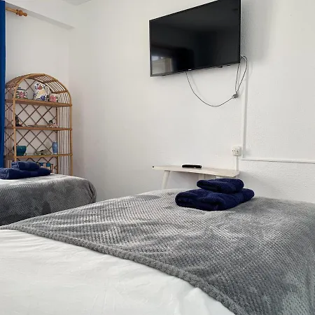 Apartamento Beatrix, Primera Linea, Con Aparcamiento
