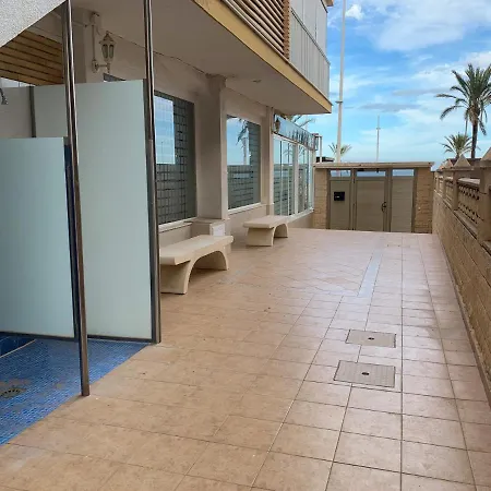 Apartamento Beatrix, Primera Linea, Con Aparcamiento Gandia